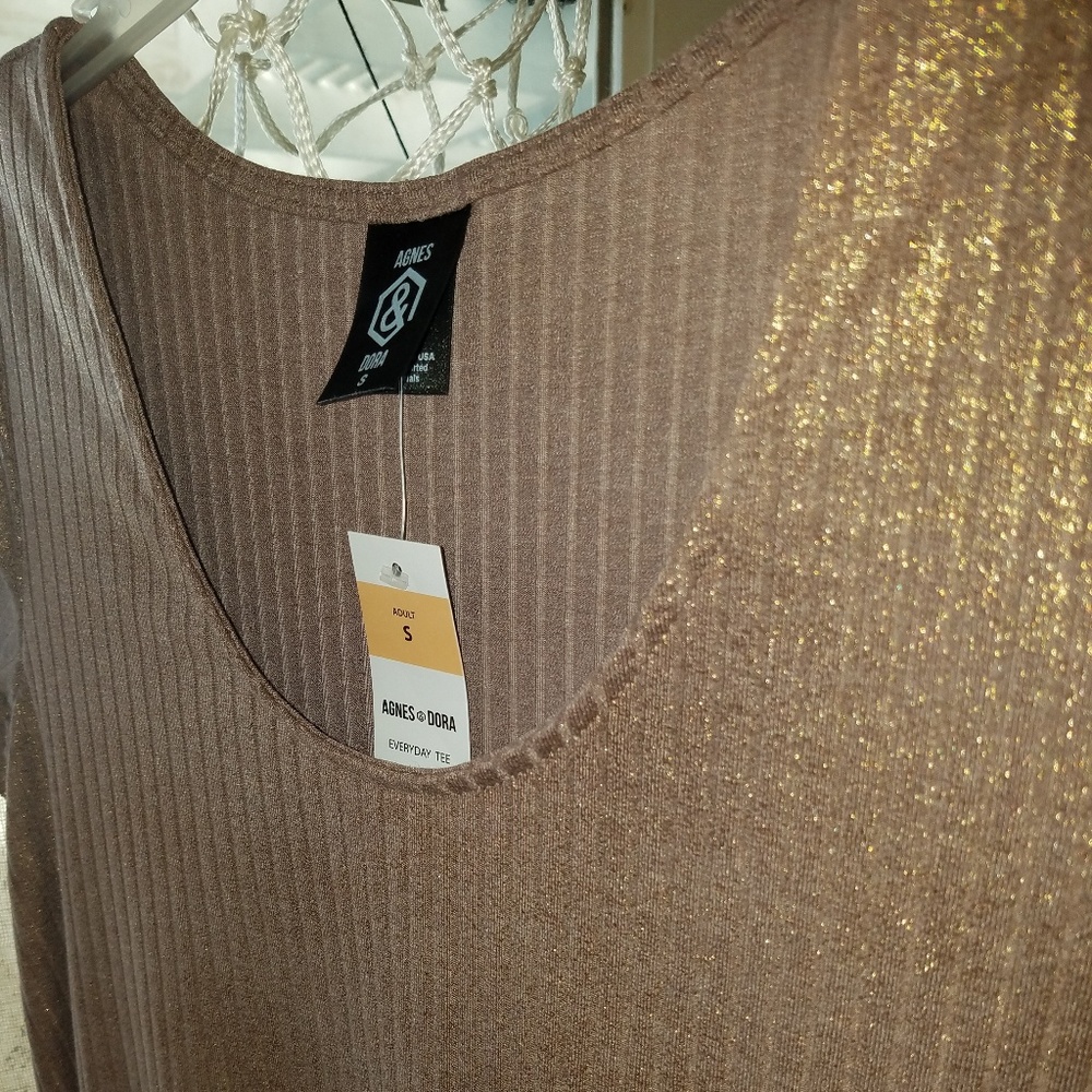 Agnes & Dora women's top